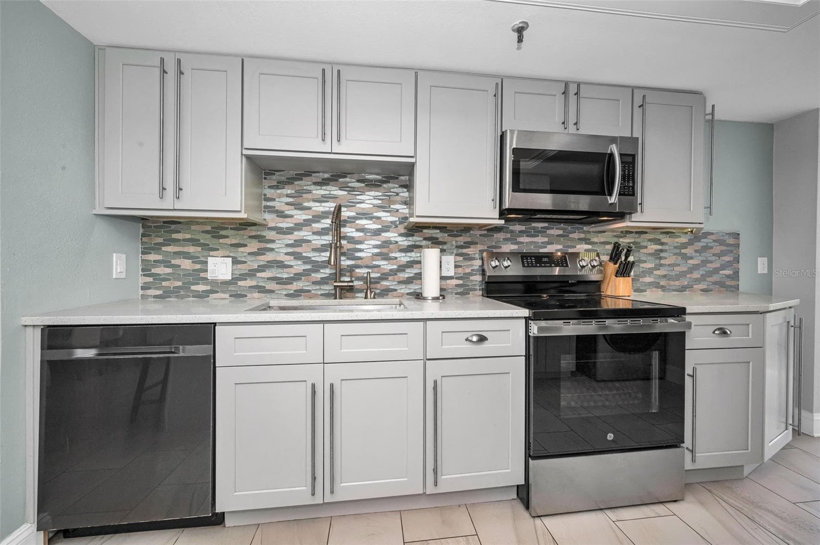 Condominium at 19111 VISTA BAY DR #304, INDIAN SHORES, photo 33 of 94