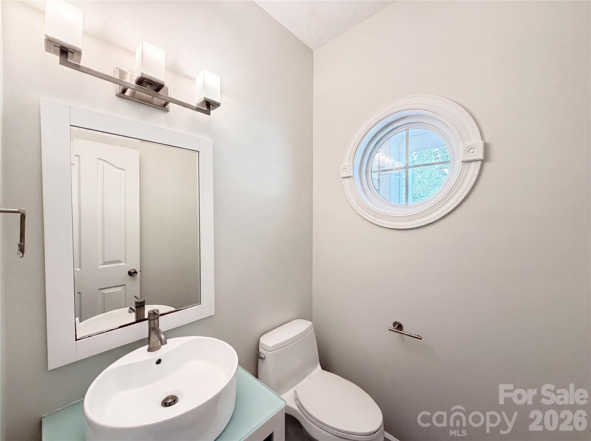 Single Family Residence at 12312 Chesley Drive, Charlotte, photo 12 of 21