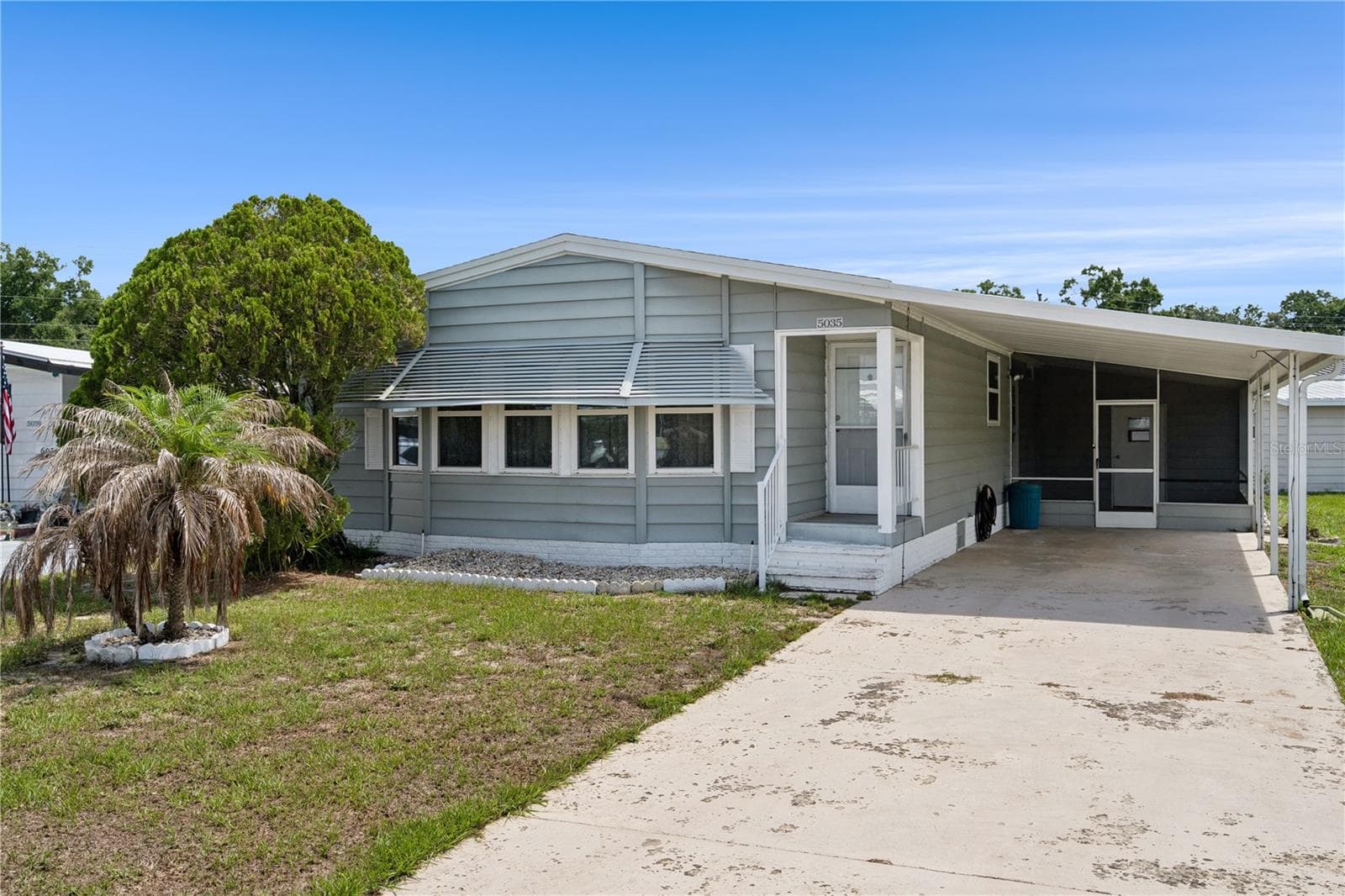 Manufactured Home at 5035 LODGEWOOD DR, LAKELAND, photo 11 of 28