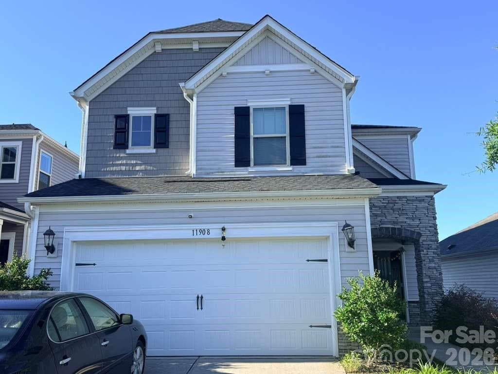 Single Family Residence at 11908 Redleaf Drive, Charlotte, photo 2 of 24