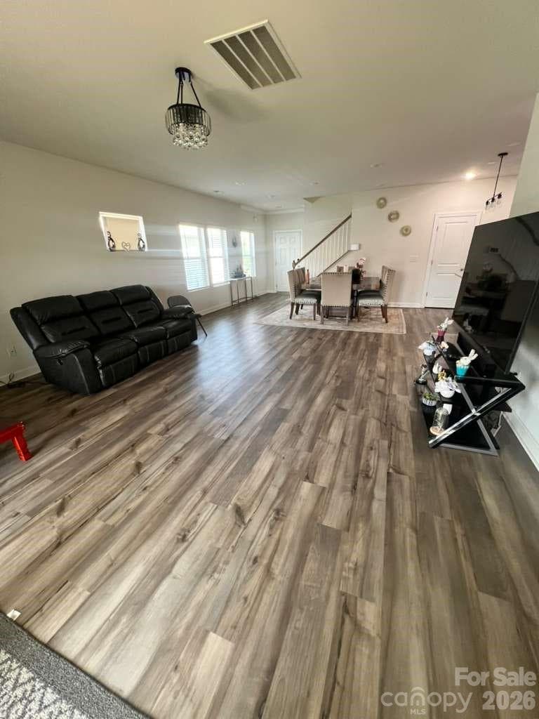 Single Family Residence at 11908 Redleaf Drive, Charlotte, photo 4 of 24