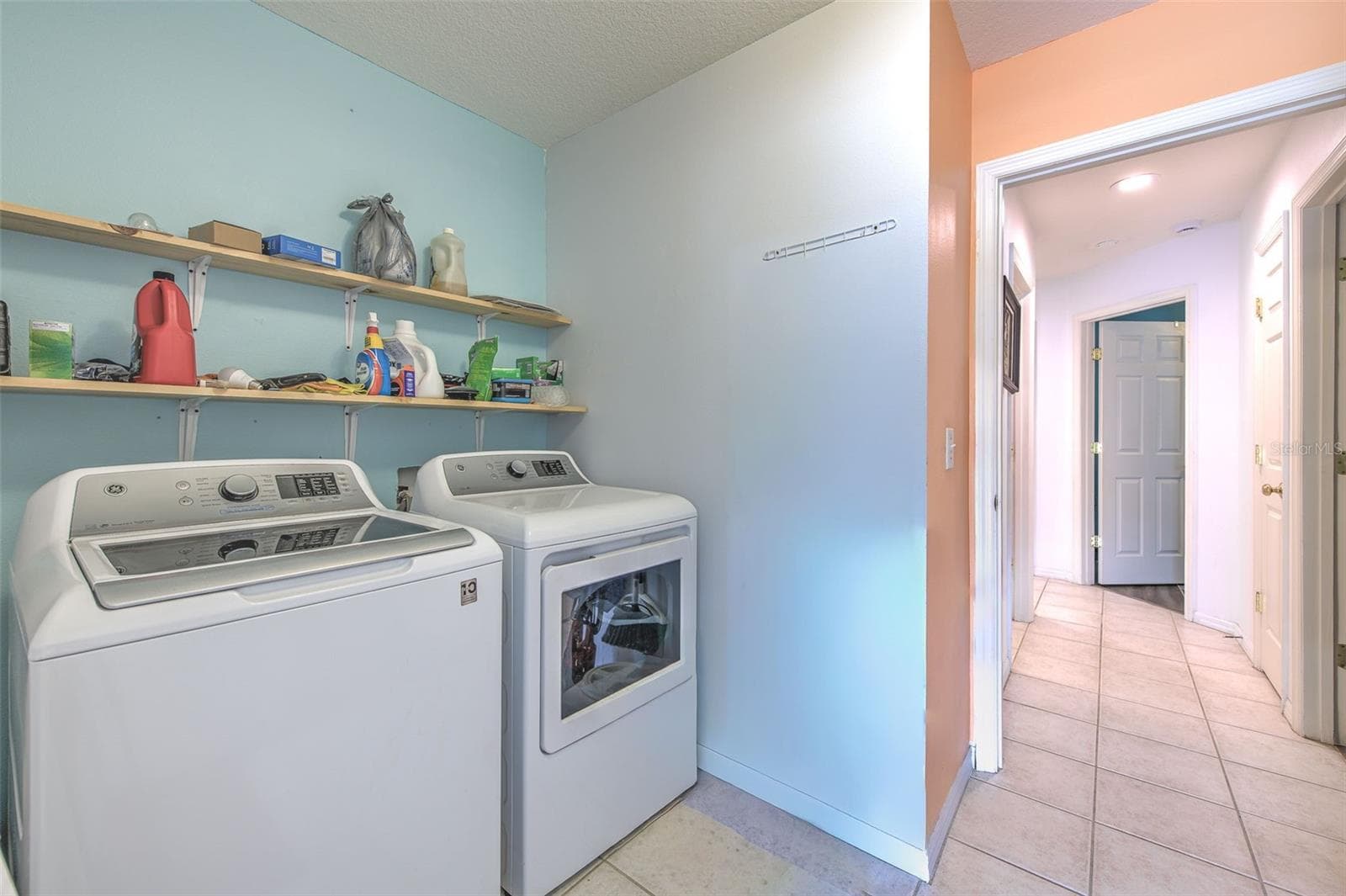 Laundry room - 30914 BURLEIGH DR, WESLEY CHAPEL