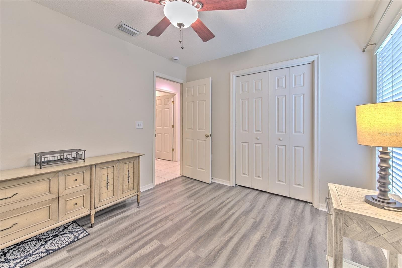 3rd bedroom looking out - 30914 BURLEIGH DR, WESLEY CHAPEL
