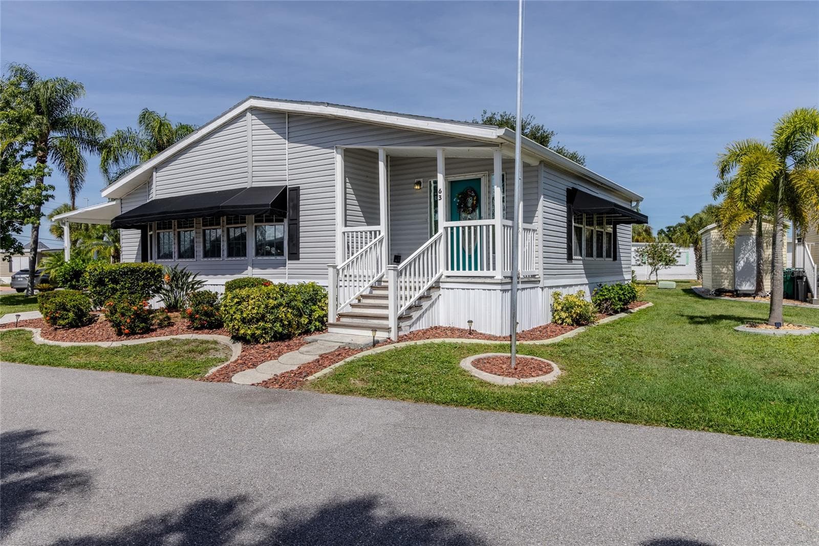Manufactured Home at 2100 KINGS HWY #63, PORT CHARLOTTE, photo 4 of 81