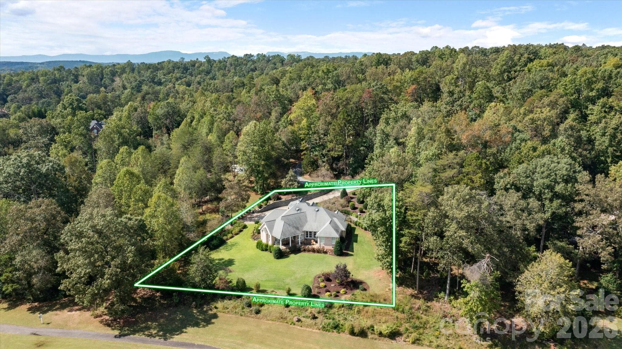 Single Family Residence at Rutherfordton, photo 4 of 42