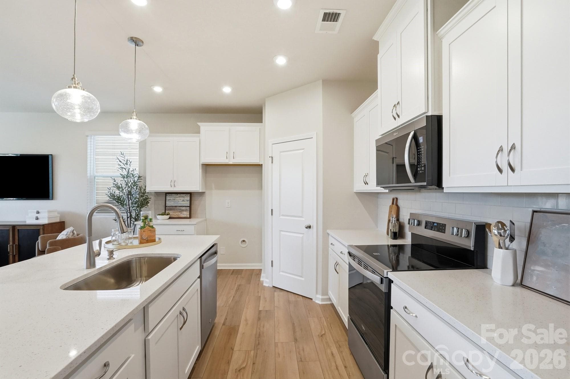 Single Family Residence at Gastonia, photo 9 of 44