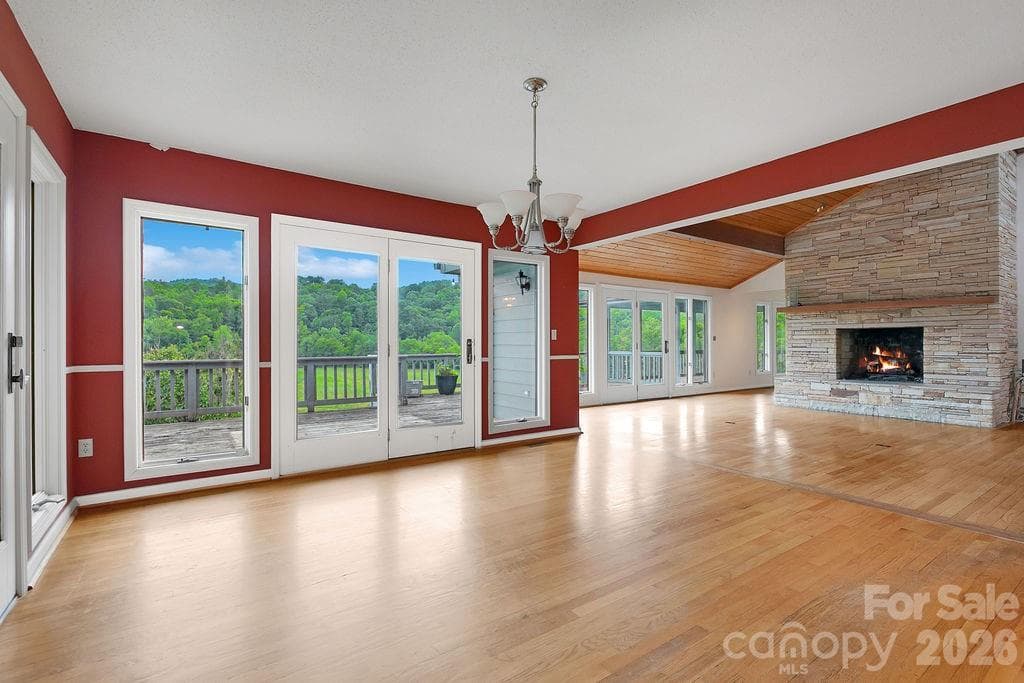 Single Family Residence at 547 Windover Drive, Brevard, photo 9 of 48