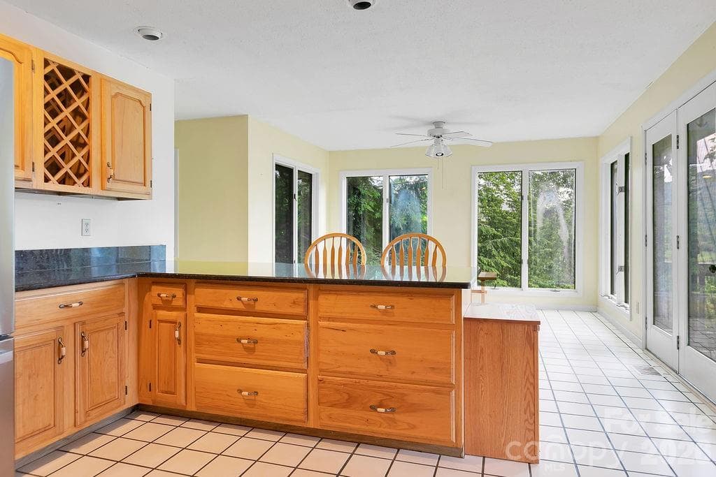 Single Family Residence at 547 Windover Drive, Brevard, photo 13 of 48