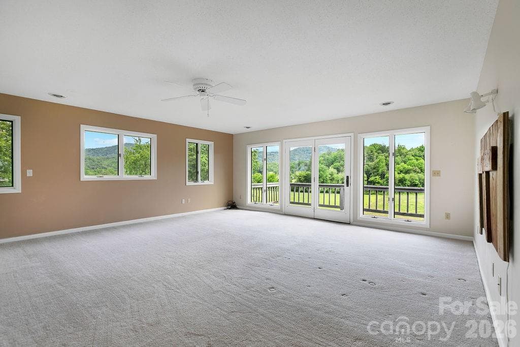 Single Family Residence at 547 Windover Drive, Brevard, photo 26 of 48