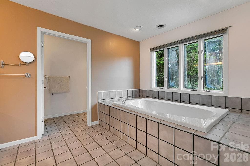 Single Family Residence at 547 Windover Drive, Brevard, photo 34 of 48