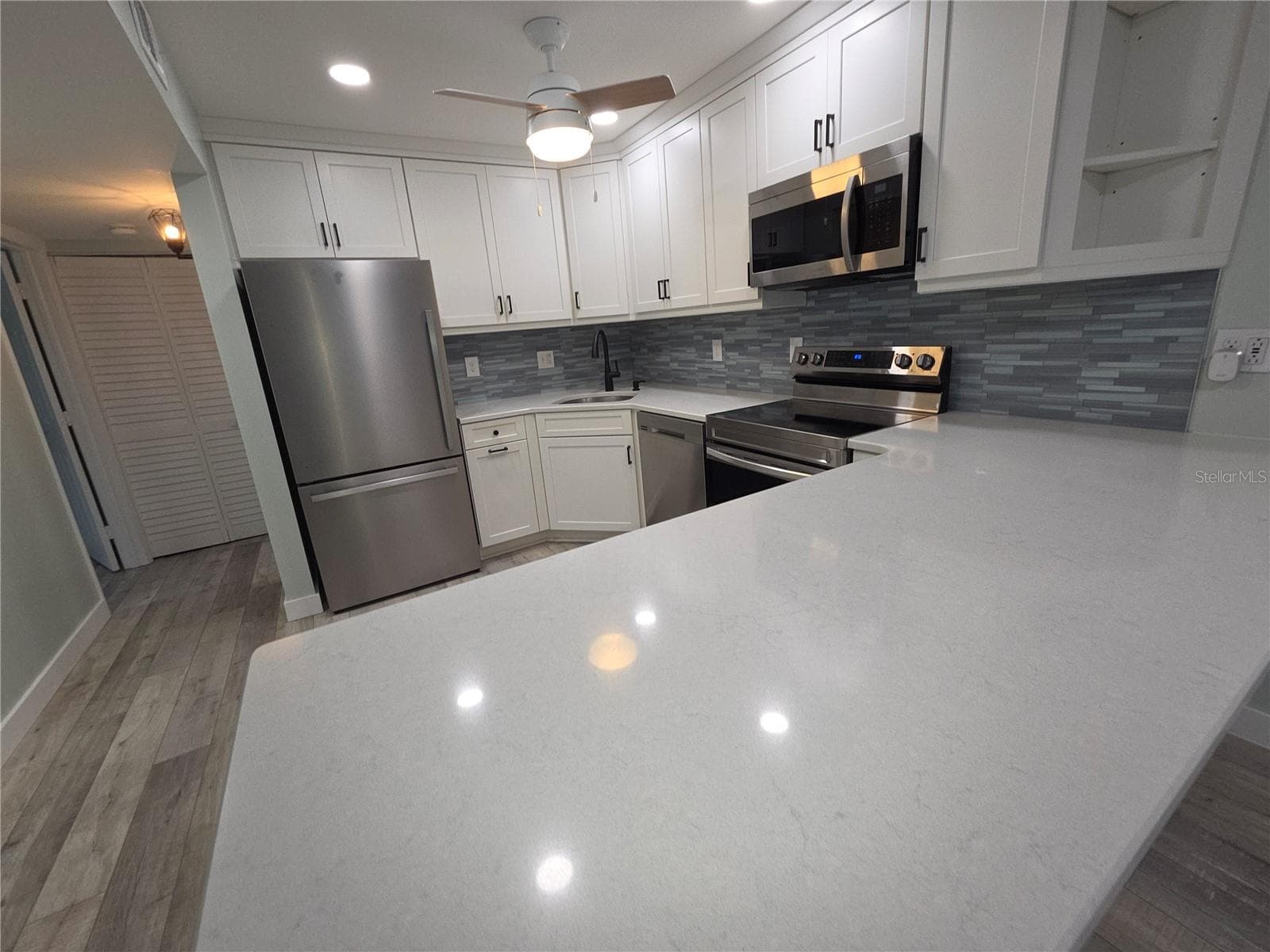 Immaculate Kitchen - 21260 BRINSON AVE #307, PORT CHARLOTTE