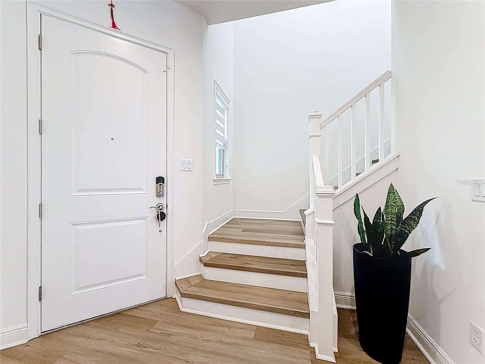 Single Family Residence at 13130 WEAVER AVE, ORLANDO, photo 7 of 53