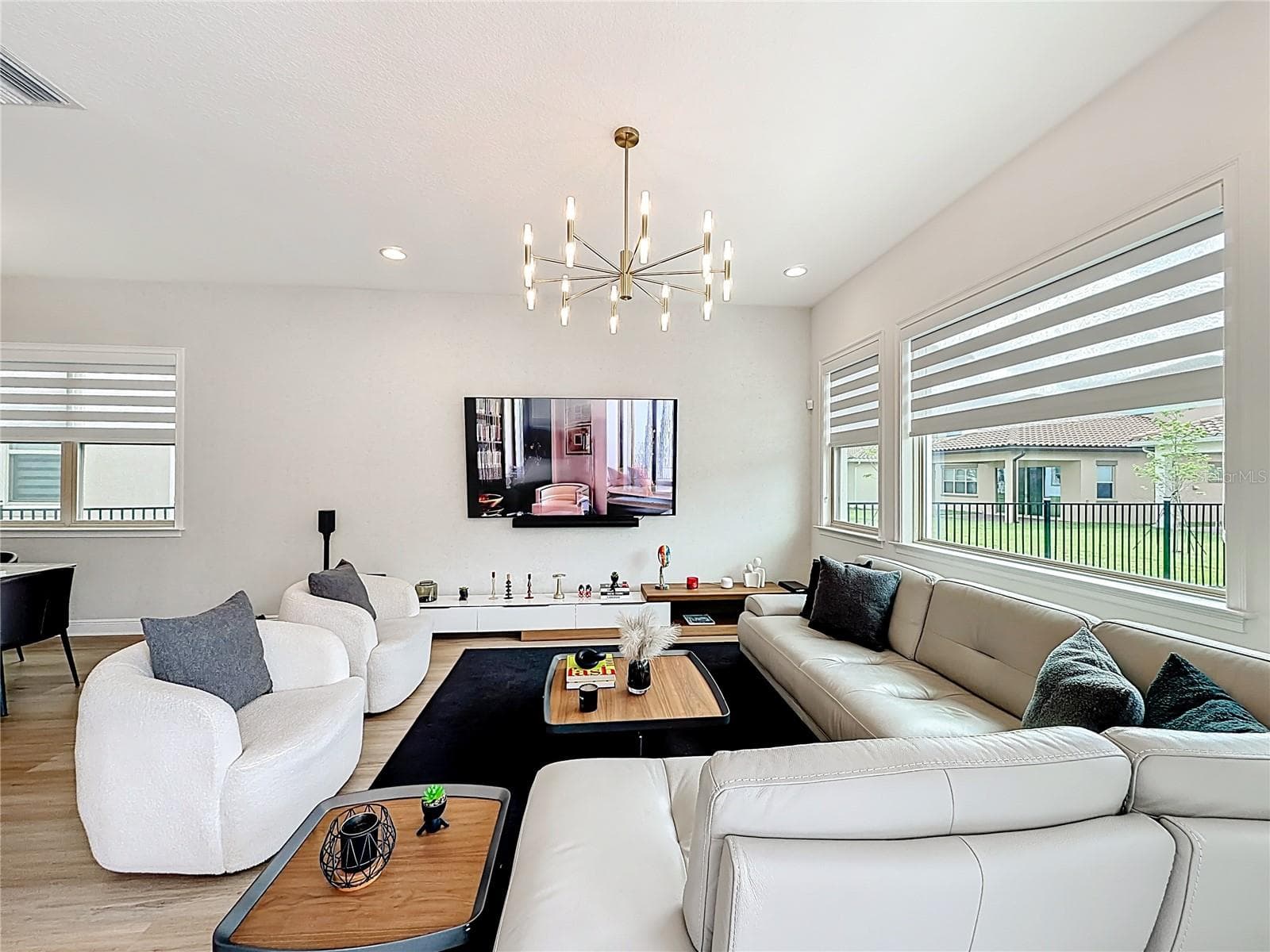 Single Family Residence at 13130 WEAVER AVE, ORLANDO, photo 13 of 53