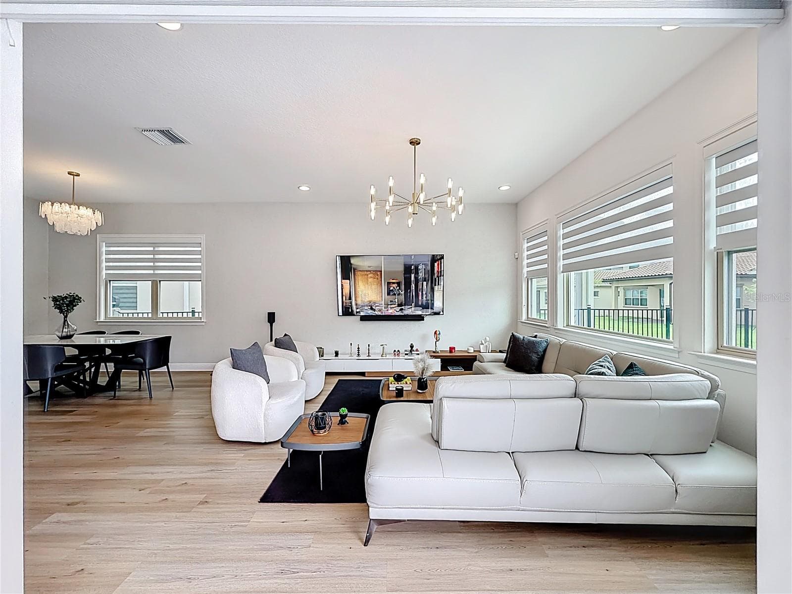 Single Family Residence at 13130 WEAVER AVE, ORLANDO, photo 15 of 53