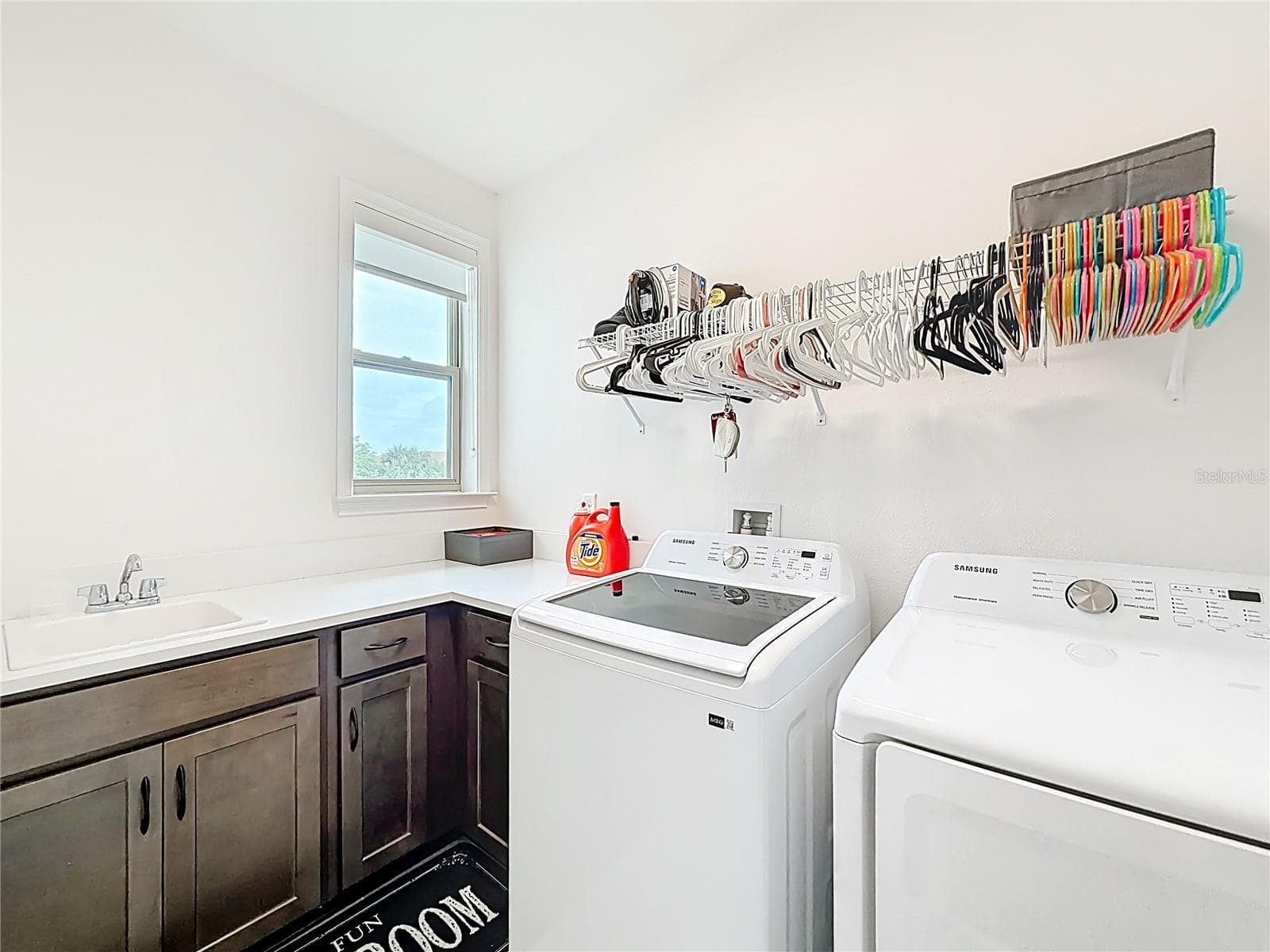 Single Family Residence at 13130 WEAVER AVE, ORLANDO, photo 37 of 53