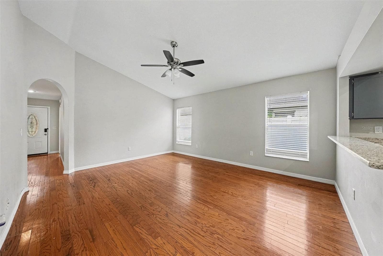 Single Family Residence at 4803 DUNQUIN PL, TAMPA, photo 13 of 20