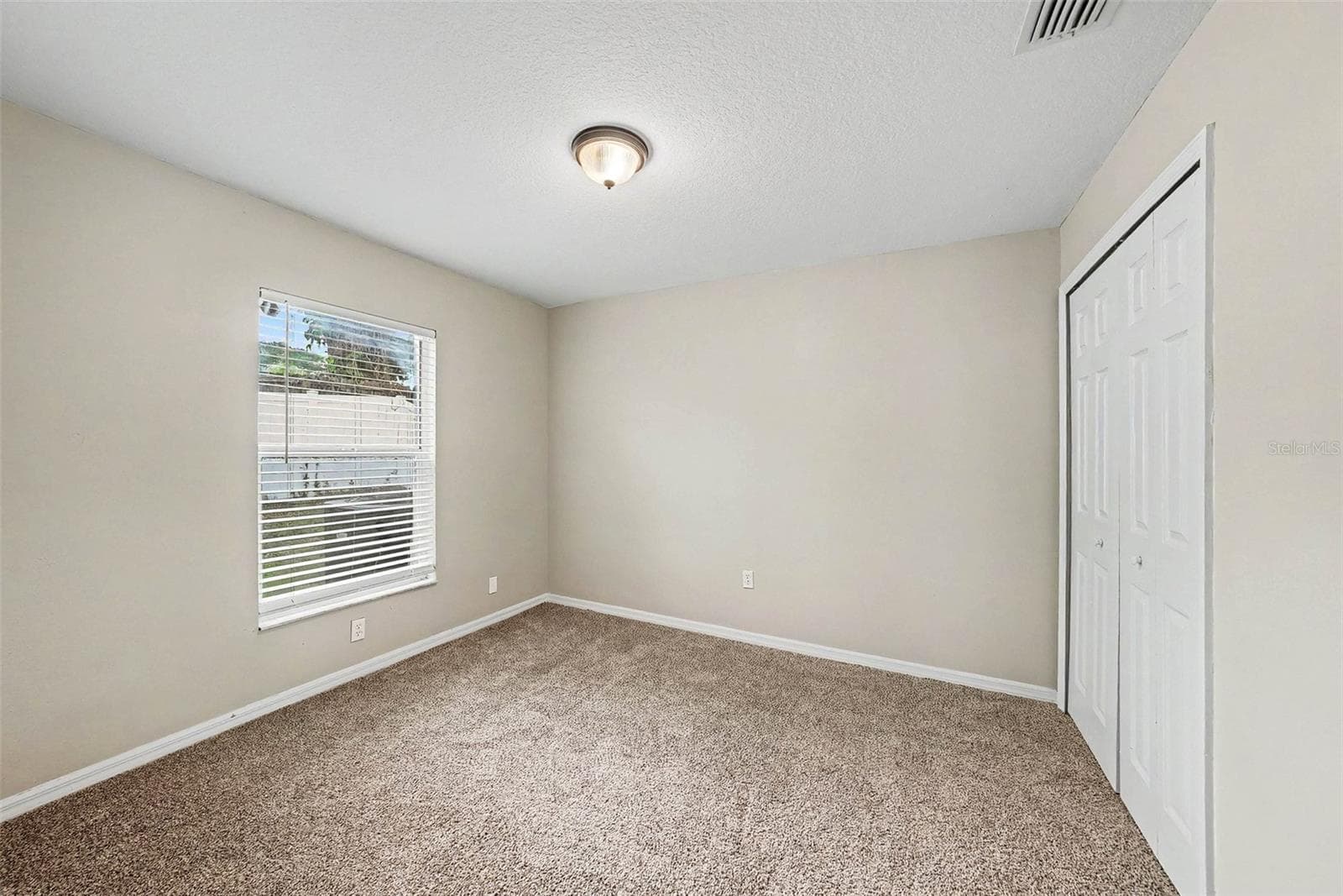Single Family Residence at 4803 DUNQUIN PL, TAMPA, photo 16 of 20