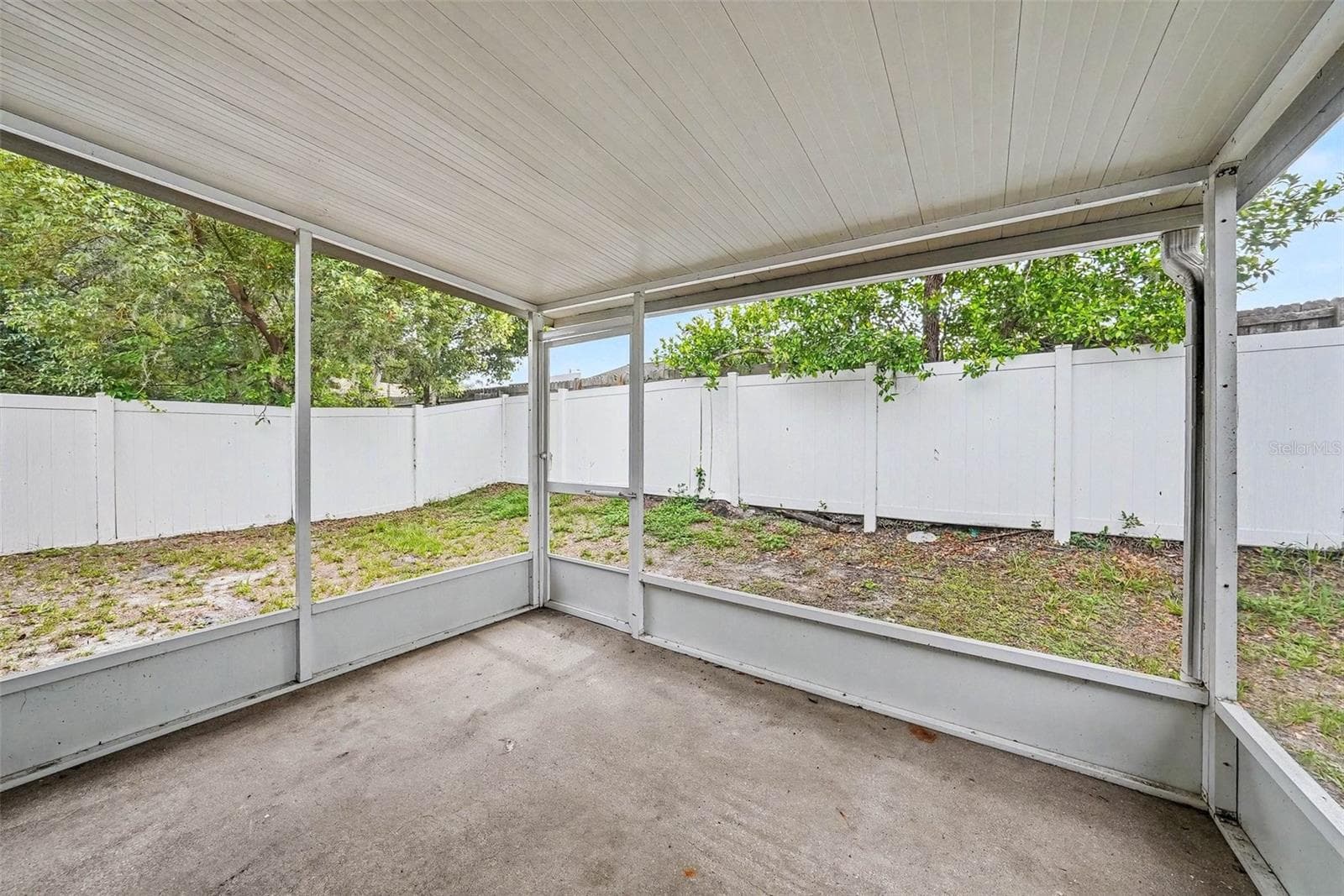 Single Family Residence at 4803 DUNQUIN PL, TAMPA, photo 19 of 20