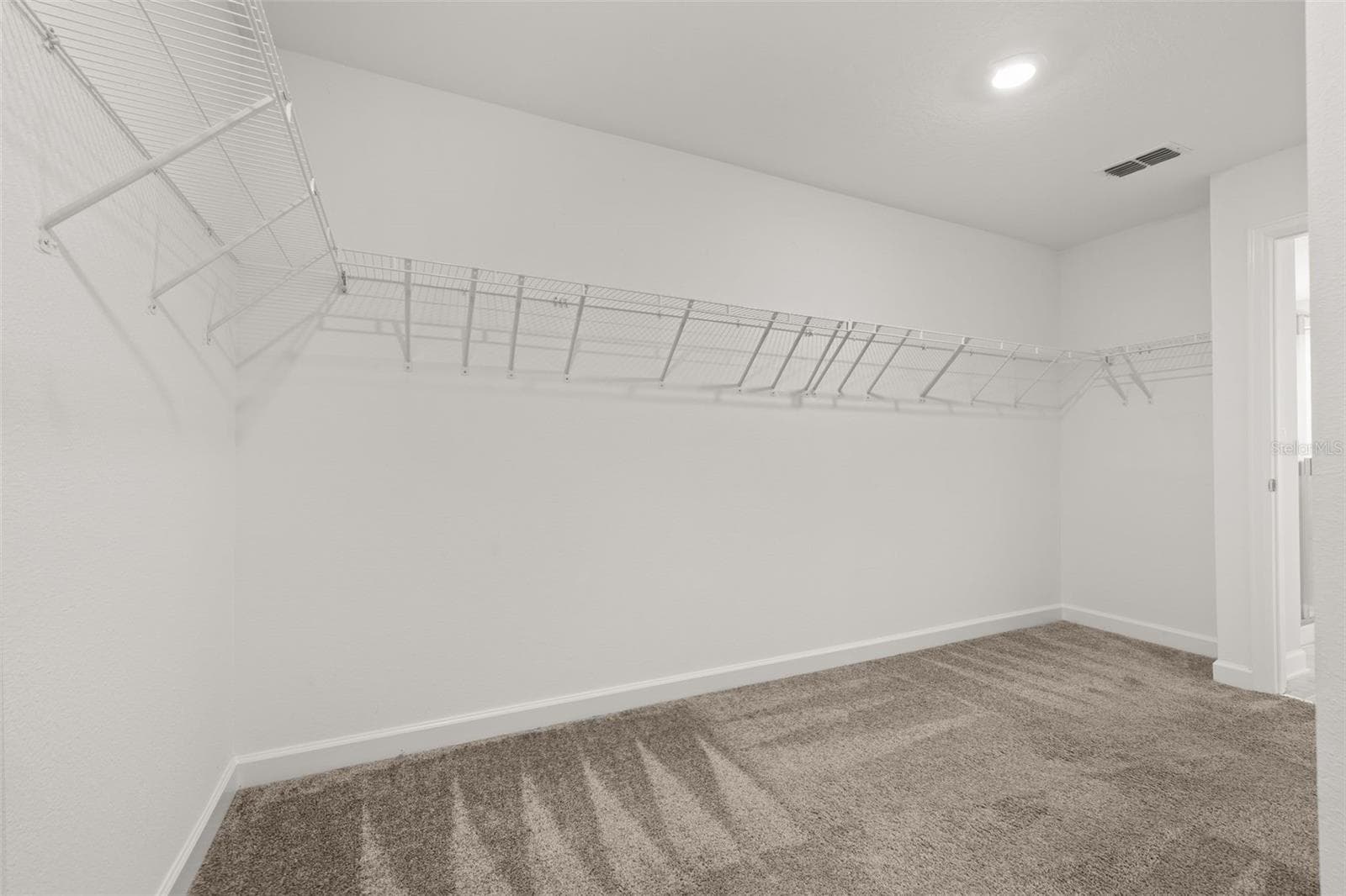Single Family Residence at 4935 CHASE CT, ST CLOUD, photo 22 of 92