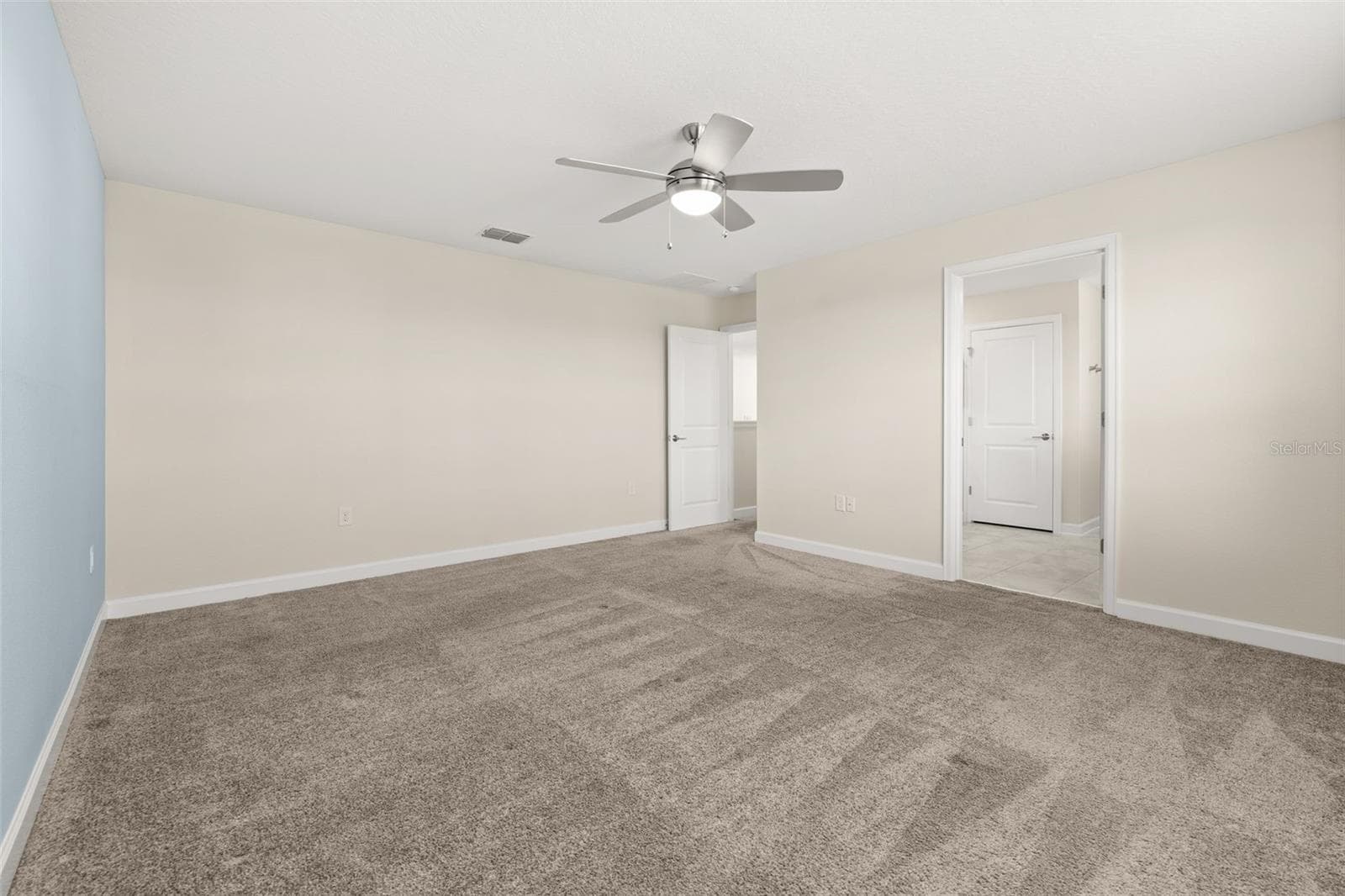 Single Family Residence at 4935 CHASE CT, ST CLOUD, photo 38 of 92
