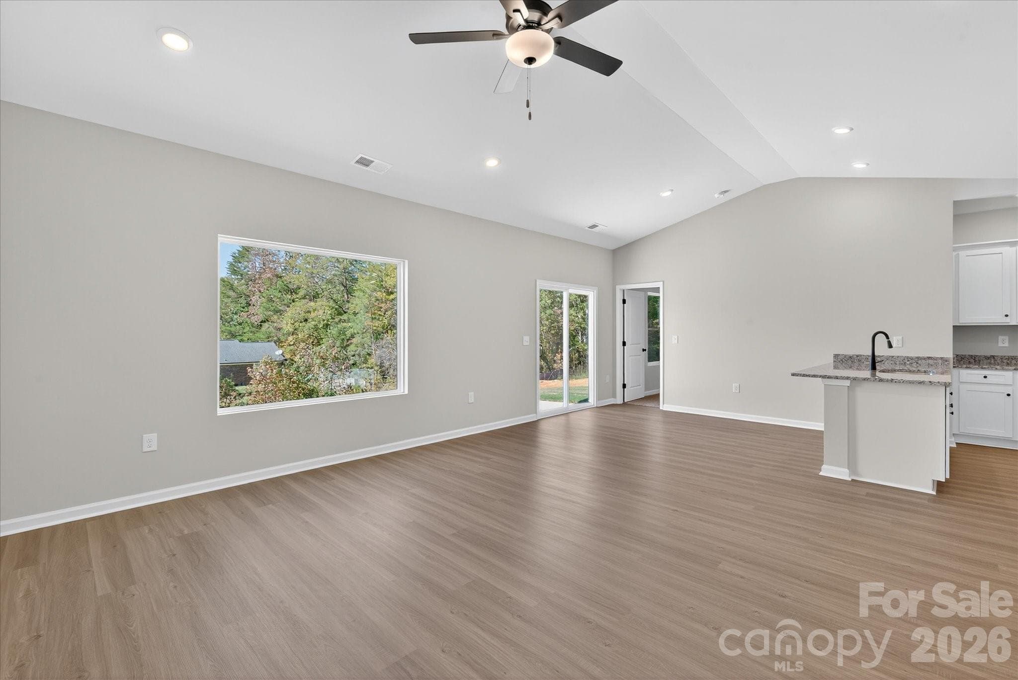 Single Family Residence at 3616 Saddlebred Drive, Gastonia, photo 5 of 22