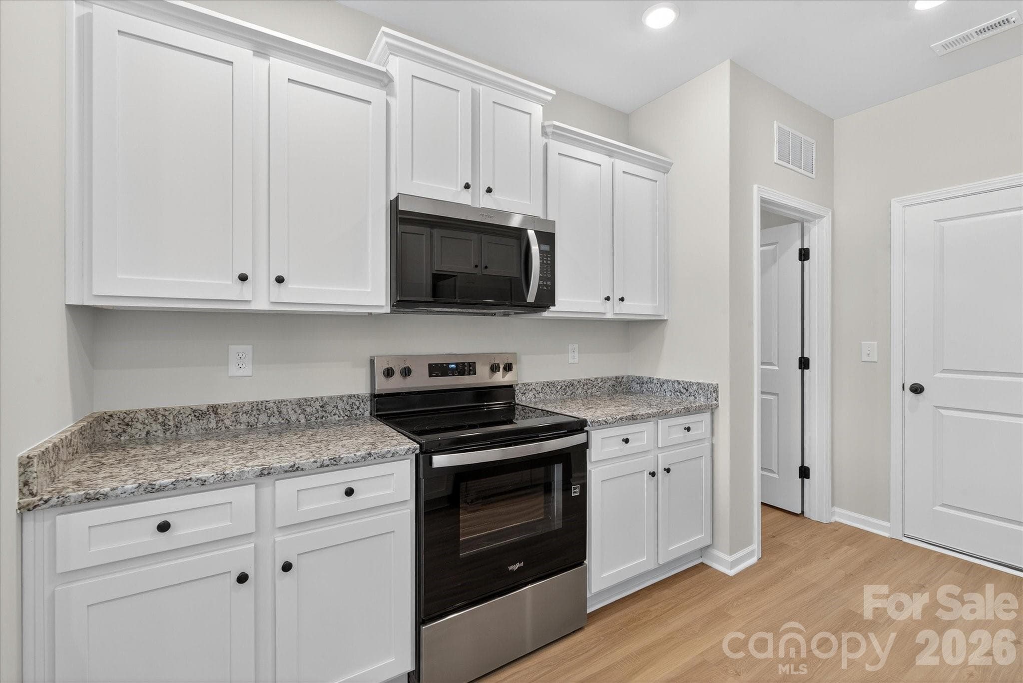 Single Family Residence at 3616 Saddlebred Drive, Gastonia, photo 9 of 22