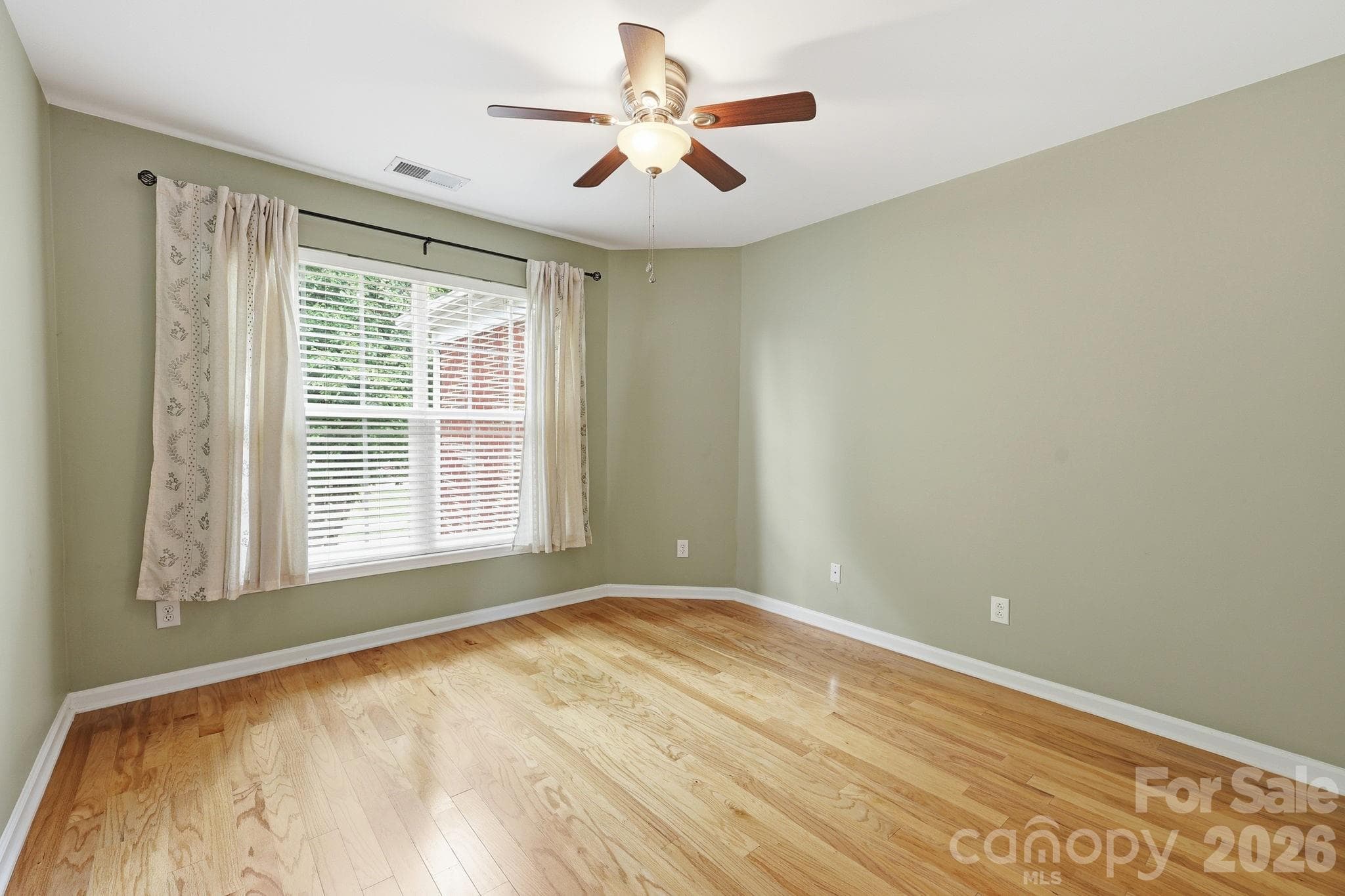 Single Family Residence at Charlotte, photo 36 of 48