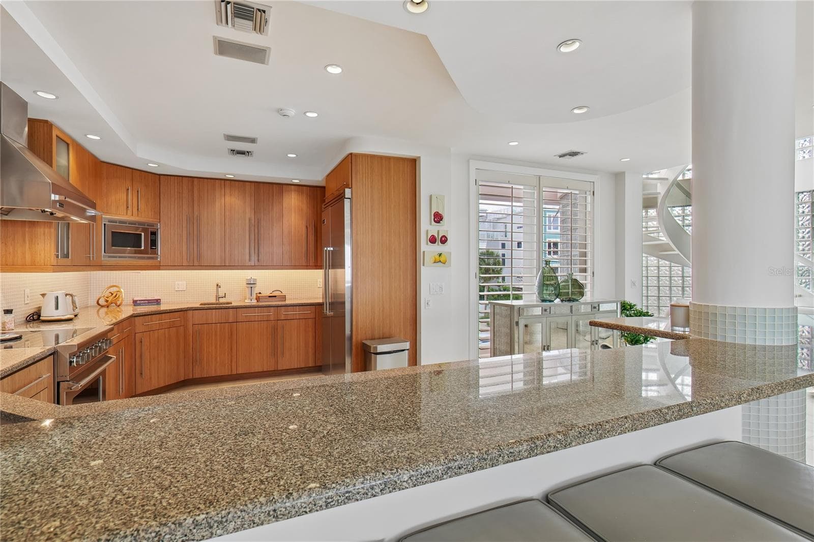 Single Family Residence at 648 BEACH RD, SARASOTA, photo 13 of 37