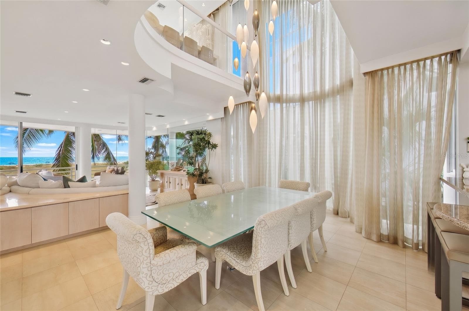 Single Family Residence at 648 BEACH RD, SARASOTA, photo 16 of 37