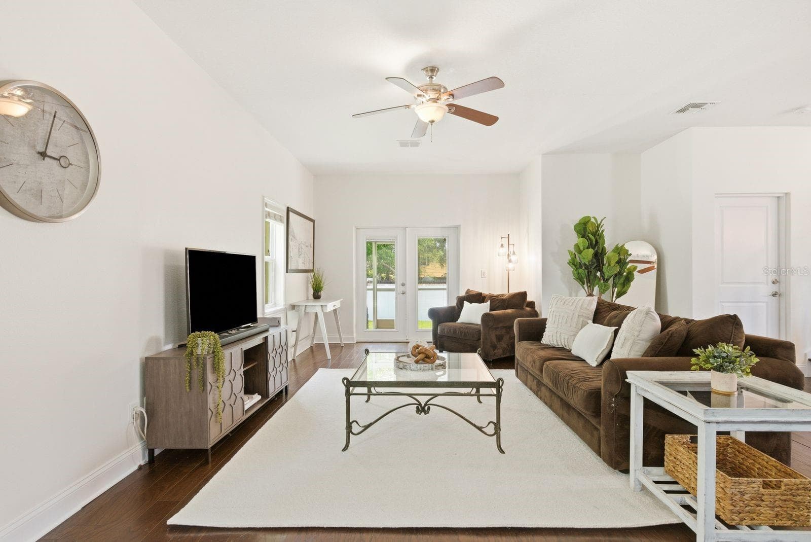 Living Room - 4920 3RD ST N, ST PETERSBURG