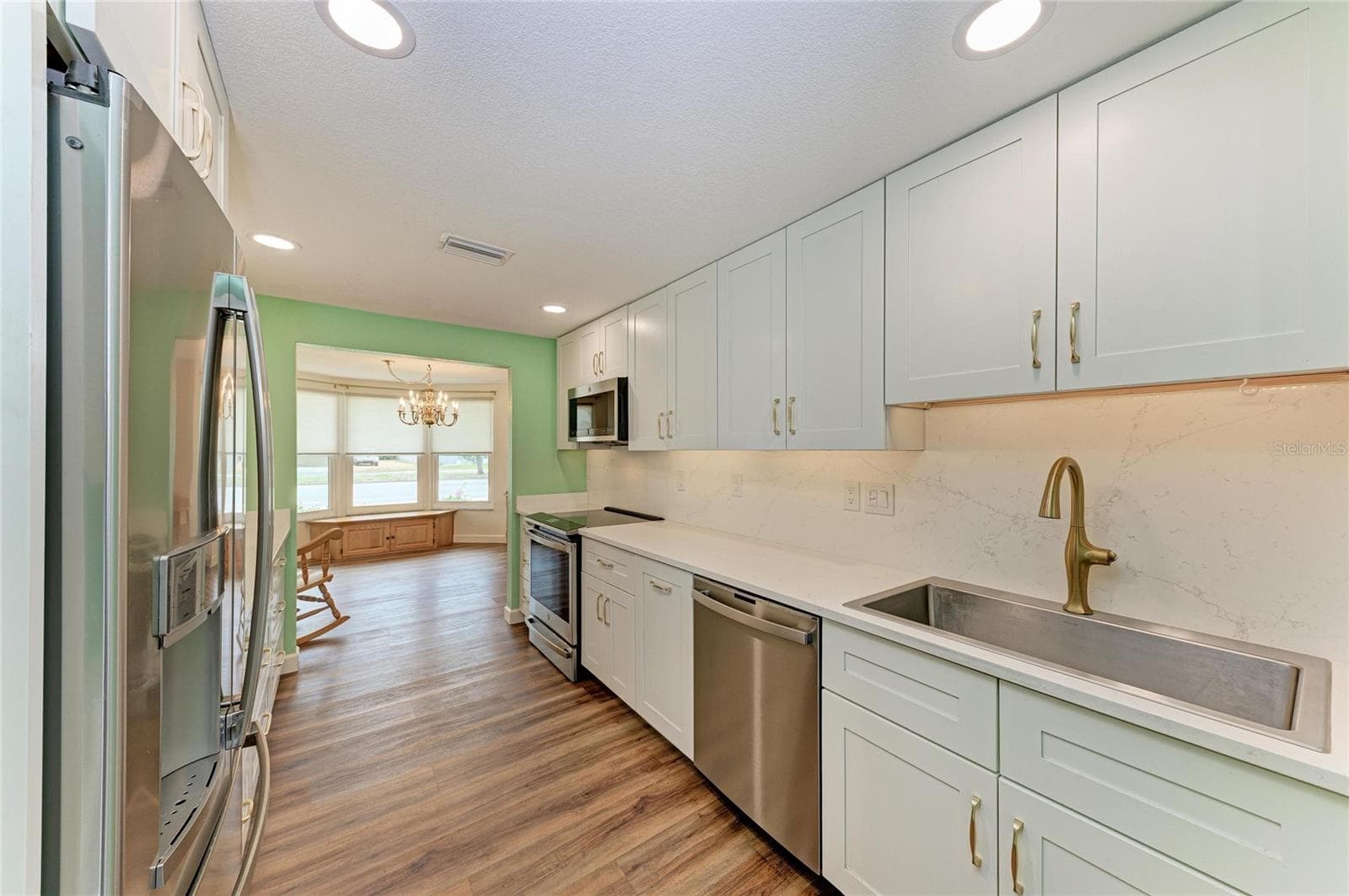 Single Family Residence at 2317 S TUTTLE AVE, SARASOTA, photo 9 of 55