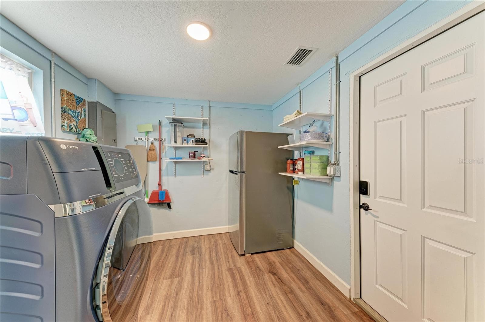 Single Family Residence at 2317 S TUTTLE AVE, SARASOTA, photo 34 of 55