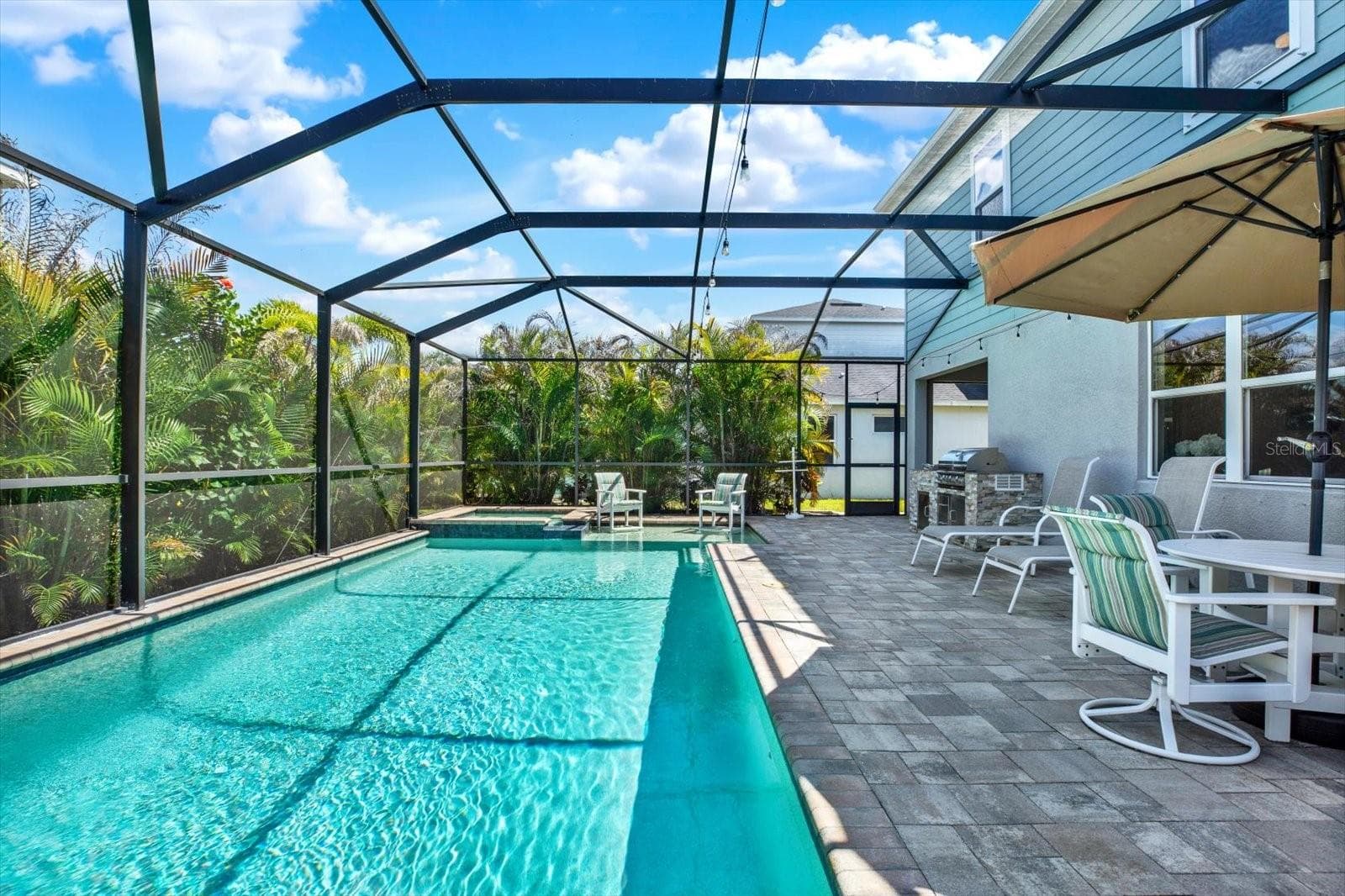Single Family Residence at 11702 LAKE LUCAYA DR, RIVERVIEW, photo 11 of 52