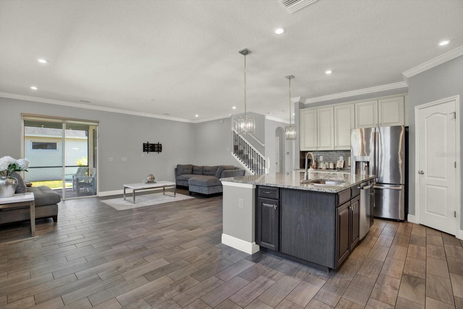 Single Family Residence at 11702 LAKE LUCAYA DR, RIVERVIEW, photo 22 of 52
