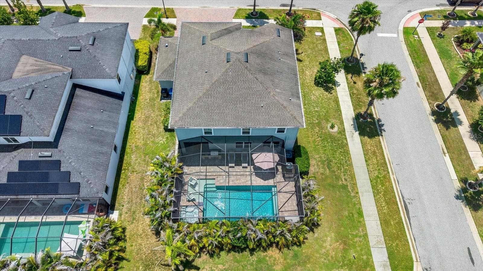 Single Family Residence at 11702 LAKE LUCAYA DR, RIVERVIEW, photo 46 of 52