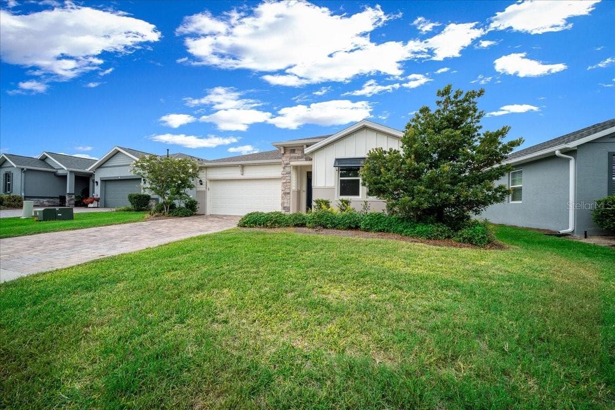 Single Family Residence at 5556 NW 41ST LN, OCALA, photo 16 of 97