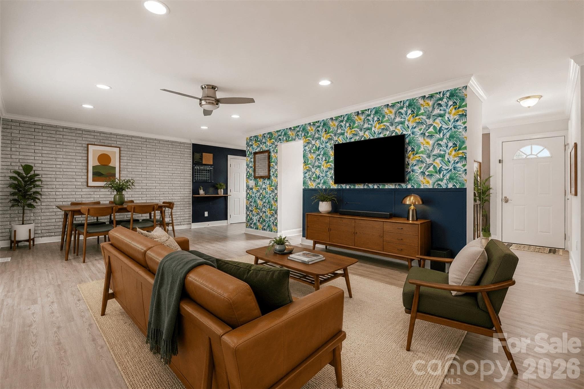 Single Family Residence at Charlotte, photo 2 of 36