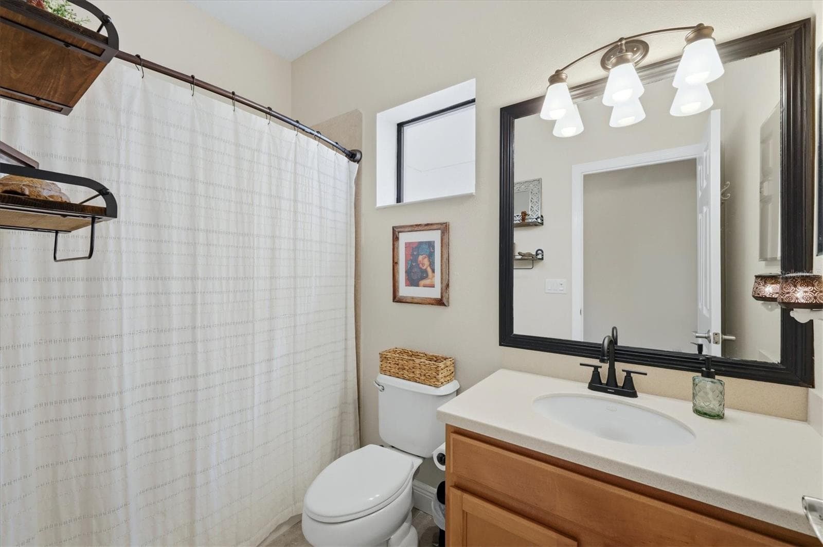 Condominium at 7210 HAMILTON RD, BRADENTON, photo 19 of 62