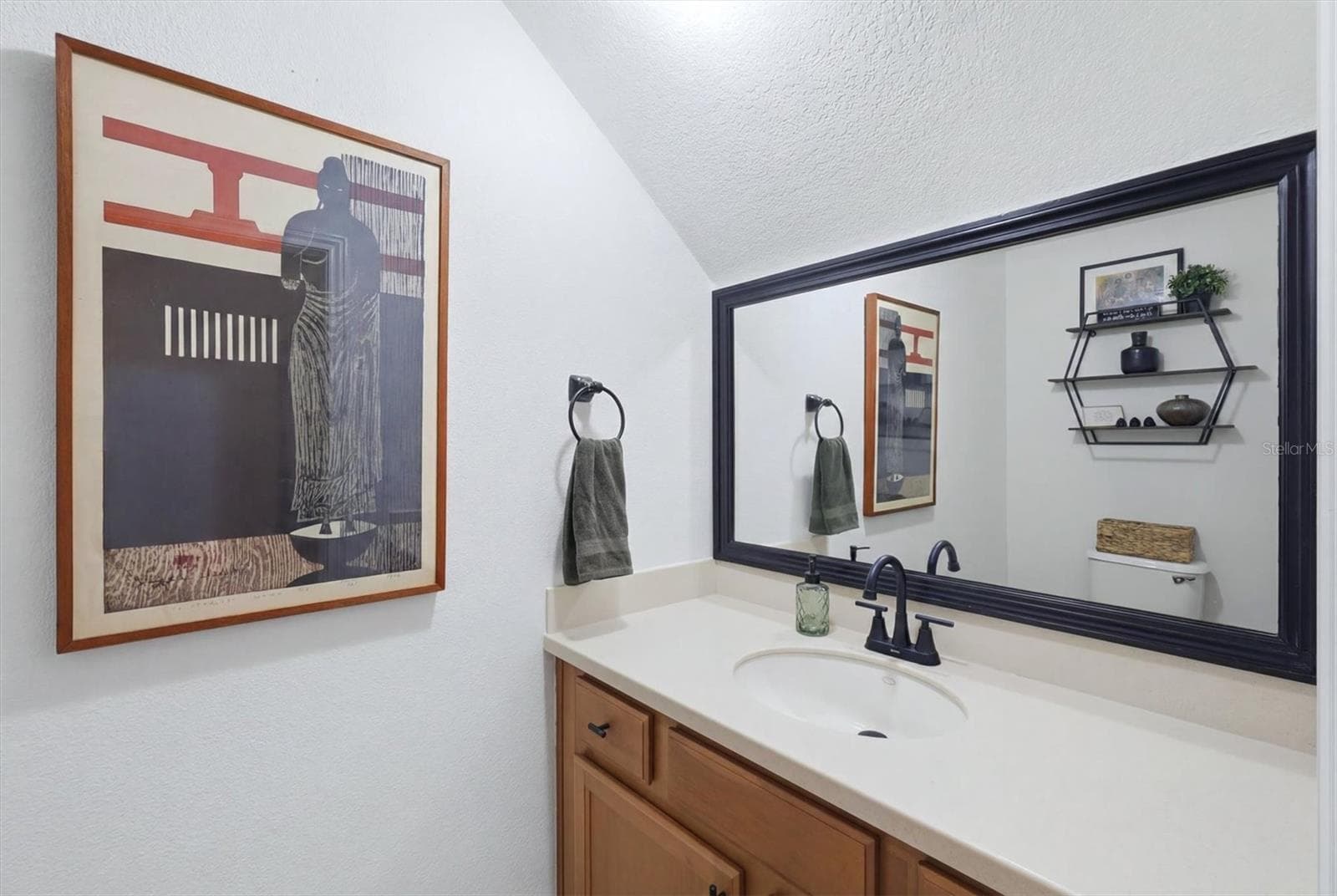 Condominium at 7210 HAMILTON RD, BRADENTON, photo 21 of 62