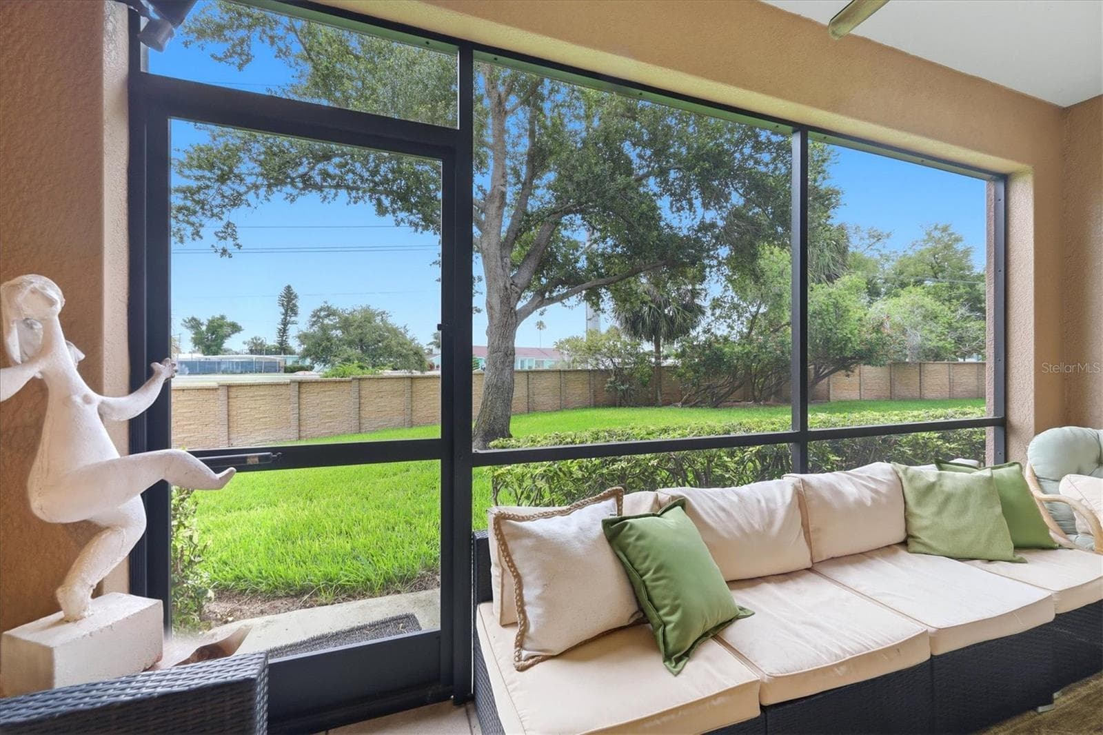 Condominium at 7210 HAMILTON RD, BRADENTON, photo 24 of 62