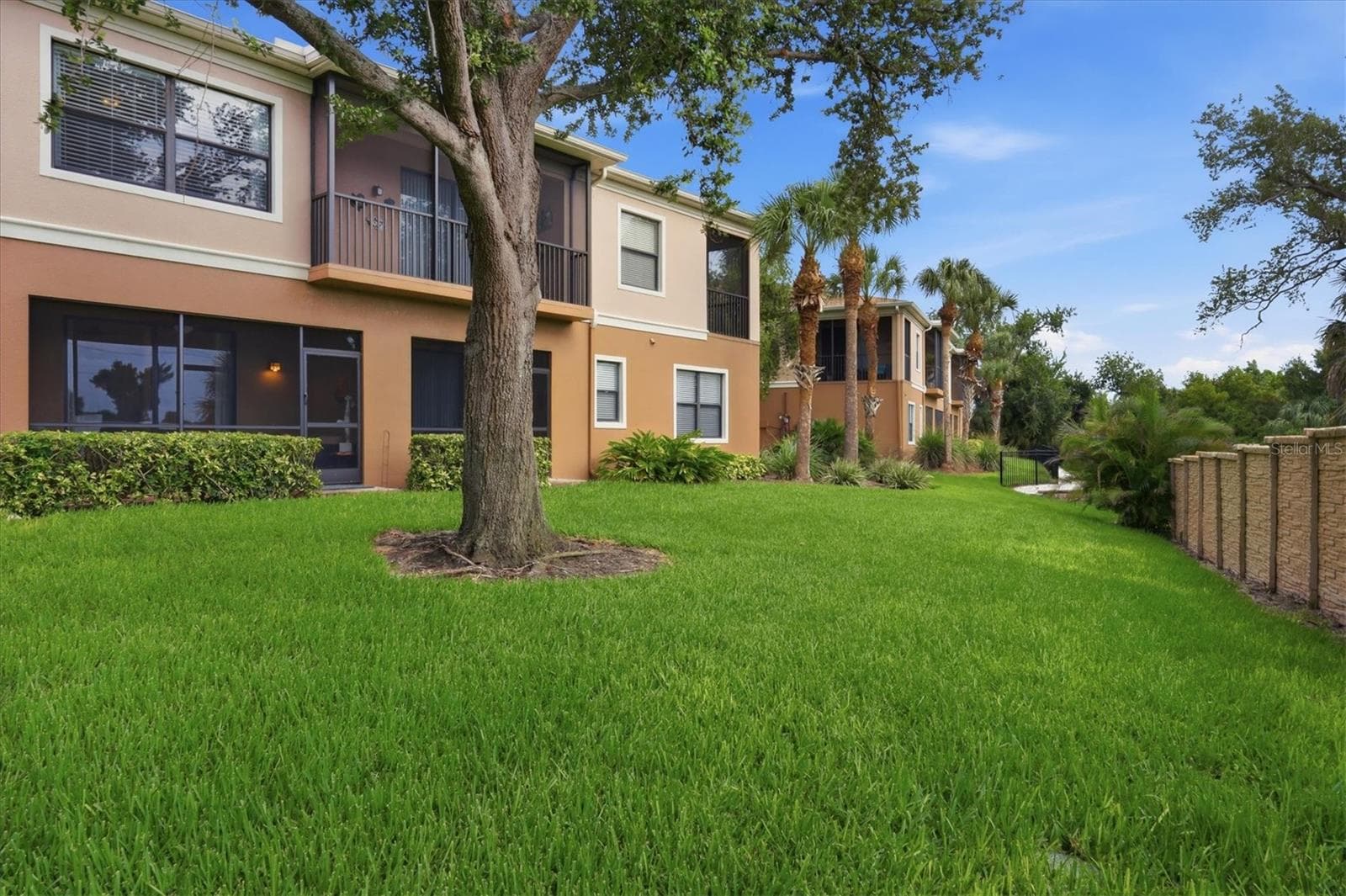 Condominium at 7210 HAMILTON RD, BRADENTON, photo 30 of 62