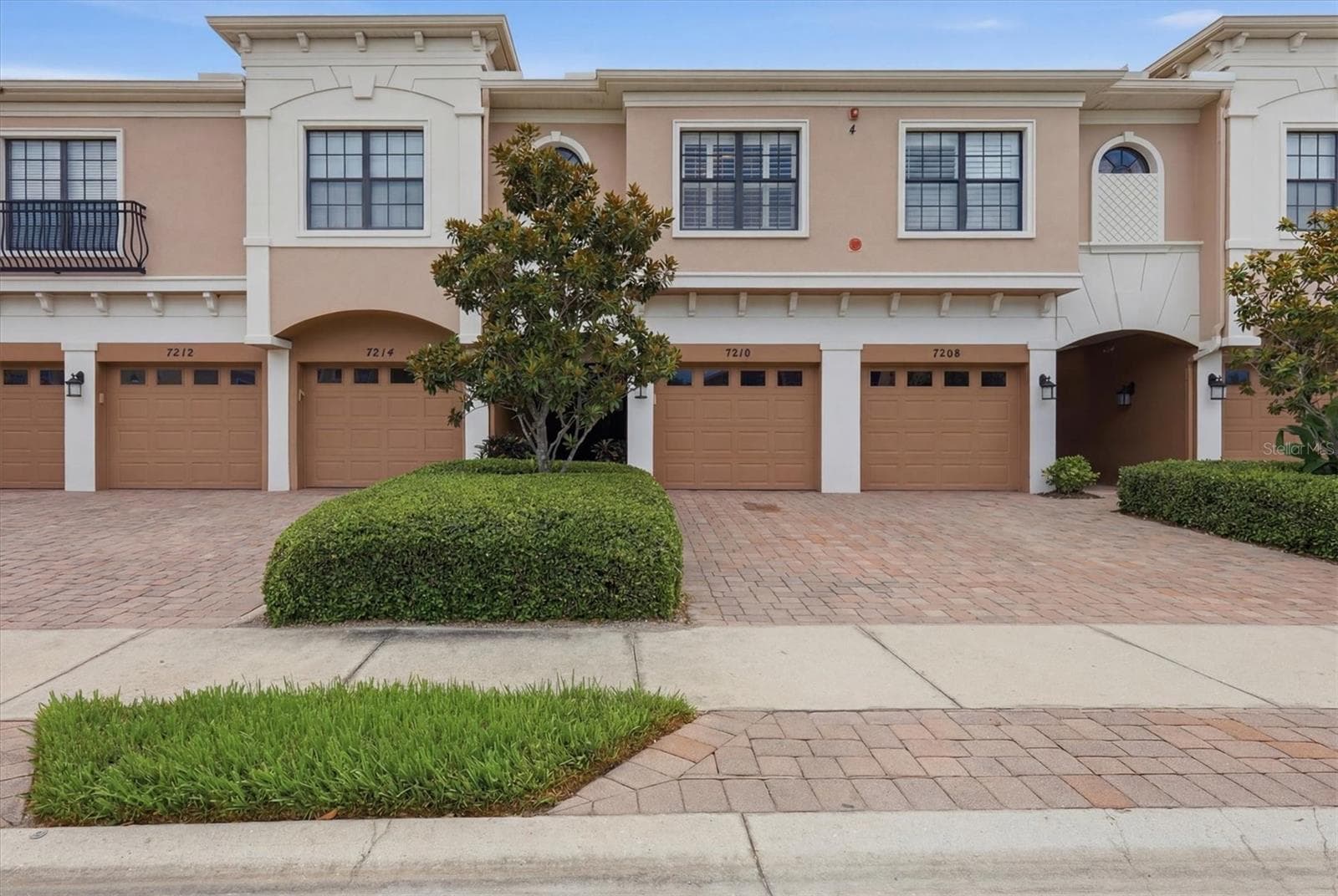 Condominium at 7210 HAMILTON RD, BRADENTON, photo 33 of 62