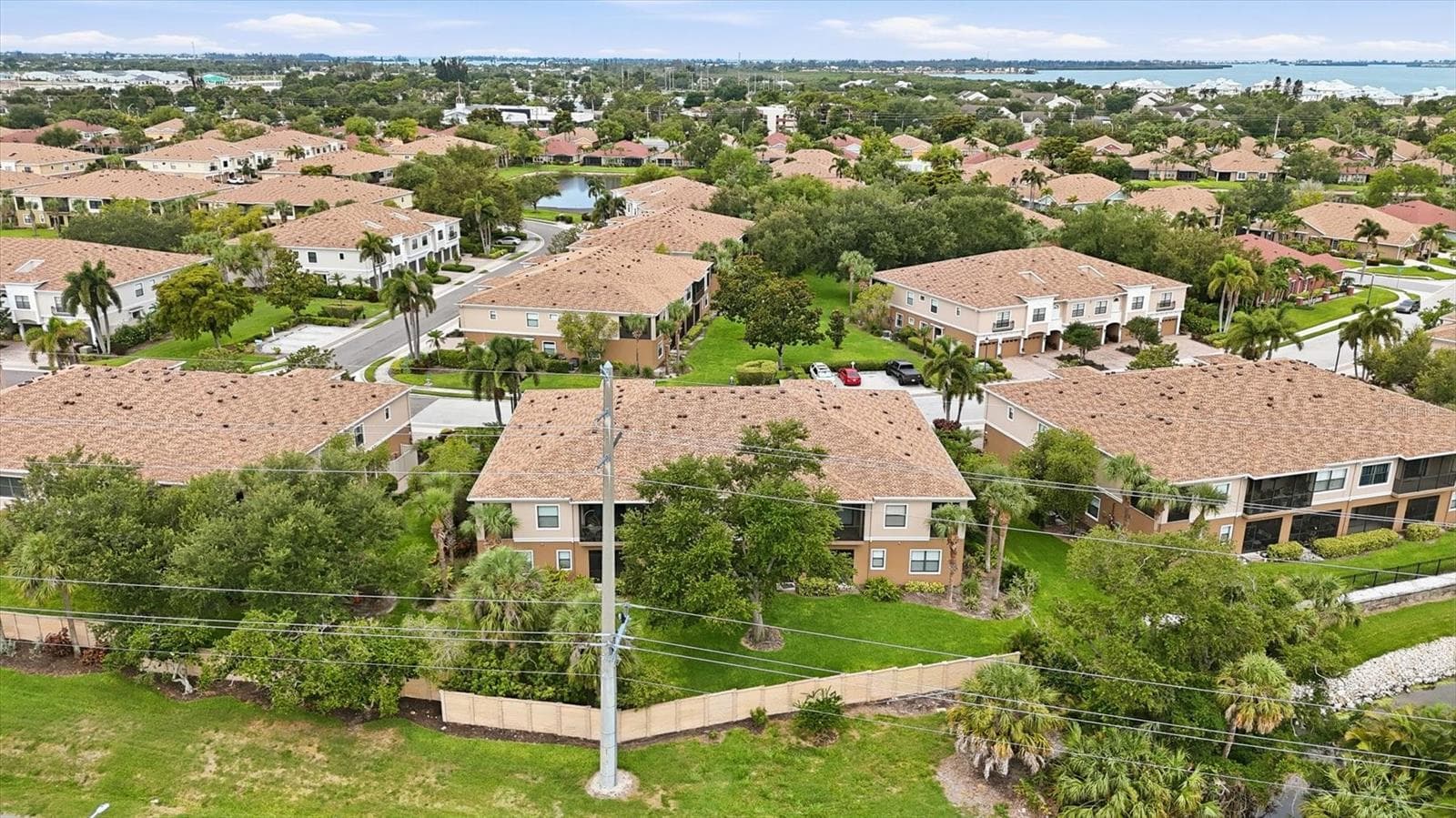 Condominium at 7210 HAMILTON RD, BRADENTON, photo 36 of 62