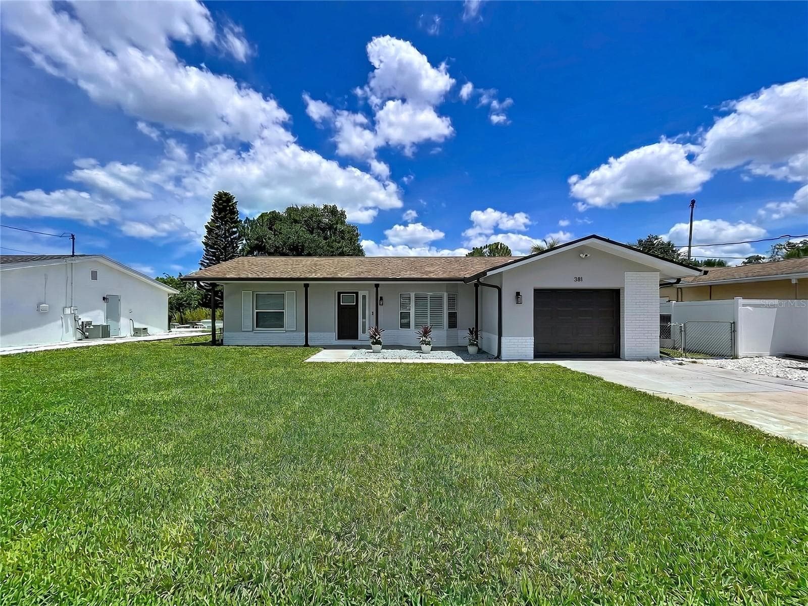 Make 381 Westwinds Drive Your New Home! - 381 WESTWINDS DR, PALM HARBOR