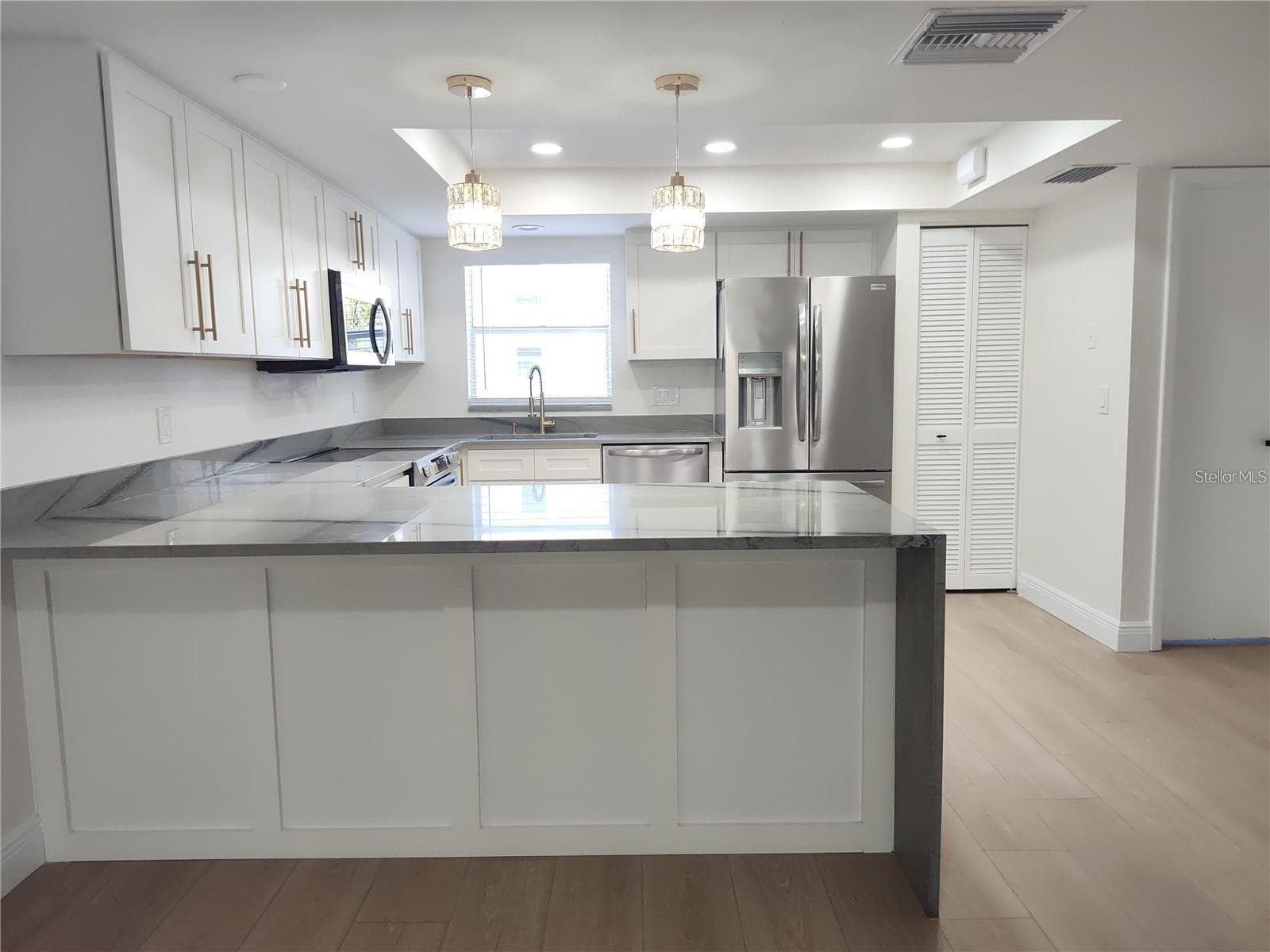 Townhouse at 255 CAPRI CIR N #36, TREASURE ISLAND, photo 3 of 19