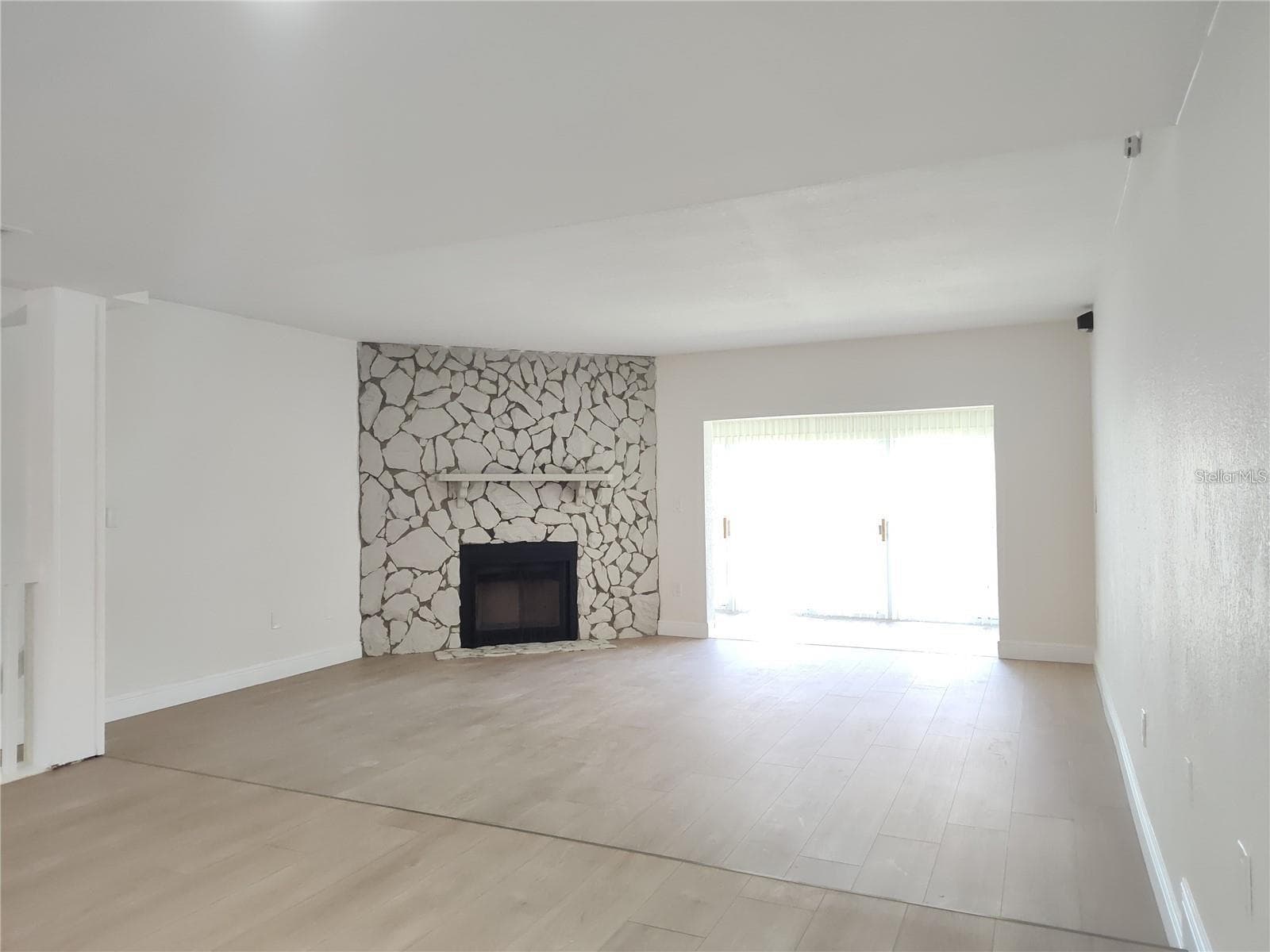 Townhouse at 255 CAPRI CIR N #36, TREASURE ISLAND, photo 7 of 19