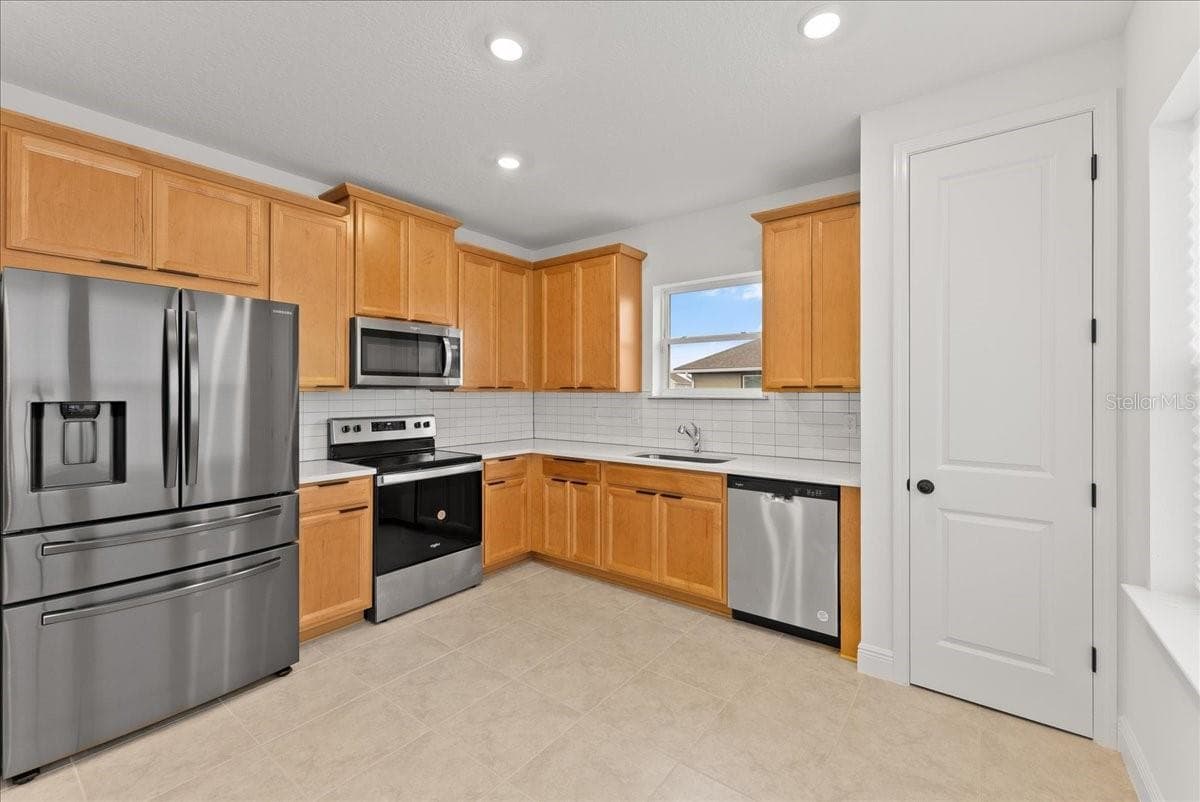 Single Family Residence at 9741 NERUDA ST, ORLANDO, photo 52 of 65