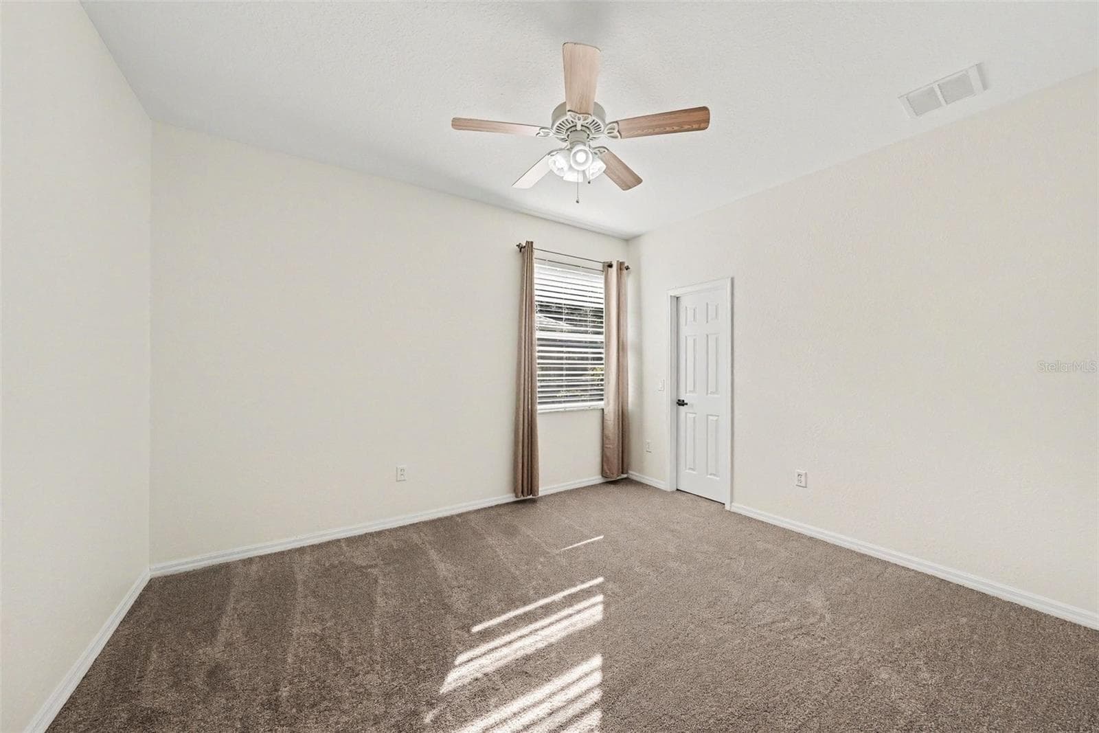 Single Family Residence at 14906 MAN O WAR DR, ODESSA, photo 22 of 50