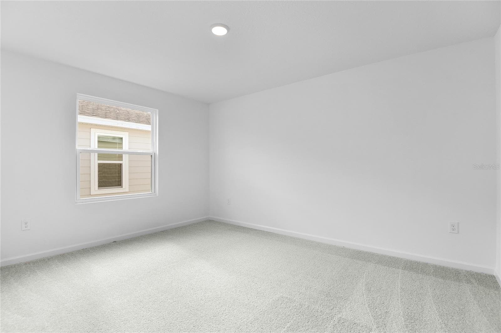 Single Family Residence at 6166 DAPHNE ST, LAKE HAMILTON, photo 10 of 25
