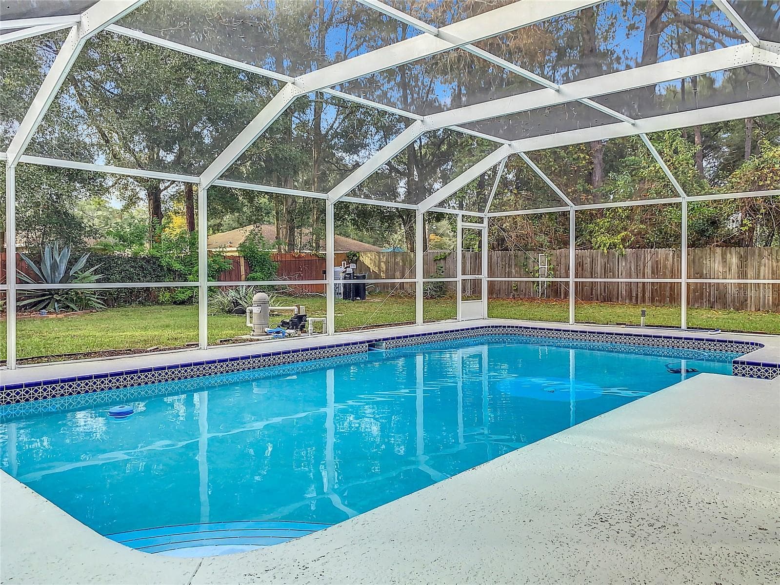 Single Family Residence at 6170 NW 57TH CT, OCALA, photo 5 of 44